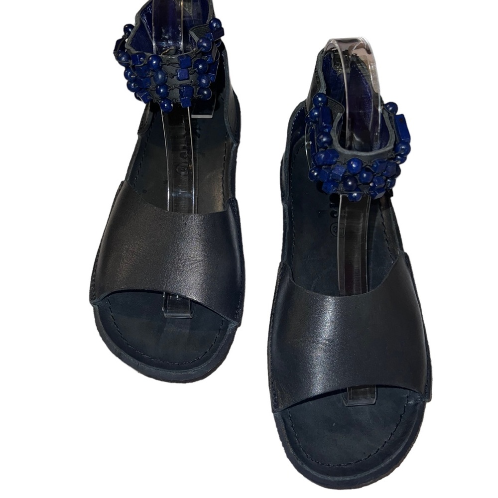 Kickers Sandals - Picture 2 of 3